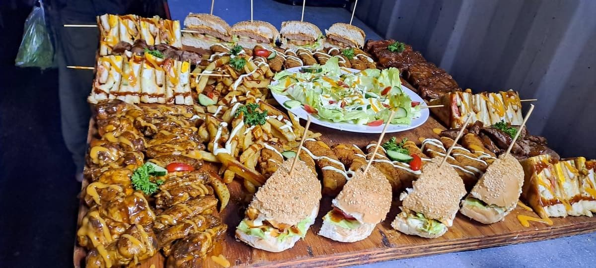 Platter goals